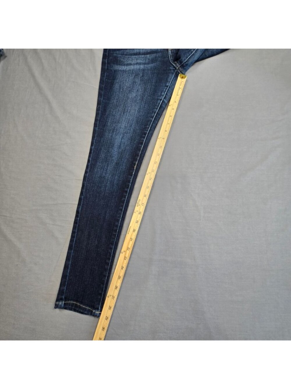 KanCan Curvy Womens Skinny Jeans Size 11/29 Medium Wash Button-Fly Stretch Denim - Picture 4 of 6